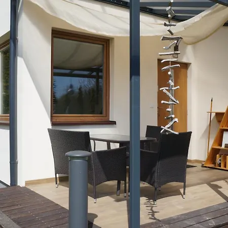Calm House In Suburbs Of Cracow بيت للعطل *