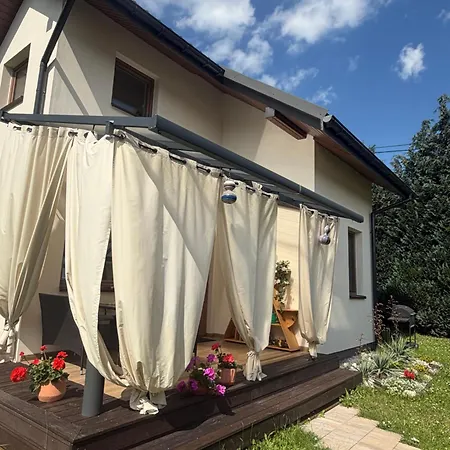 Calm House In Suburbs Of Cracow Vakantiehuis
